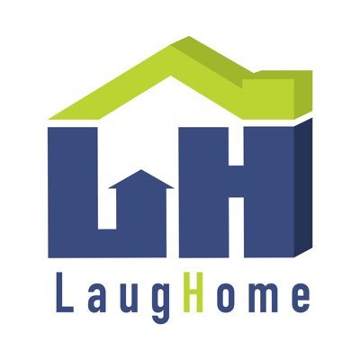 『紹介したくなる心斎橋の不動産屋さん🏡✨』 ⁡ 大阪を中心に不動産の賃貸/売買仲介を行なっております✨ お陰様で、多くのお客様に喜んで頂き、多くのお客様をご紹介頂いております🙇‍⁡ ▷不動産の相談/内覧希望等 ▷弊社で働いてみたい方 📩DMにてご相談くださいませ！