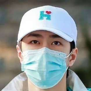 zabih_nadan's profile picture. ہم محبت کے اظہار میں گونگے اور
نفرت کے اظہار میں منہ پھٹ لوگ ہیں🖤