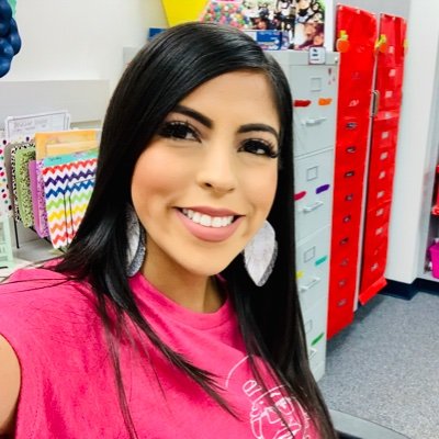 Wife + 5th year being a Dual Language Kindergarten Teacher! 🖍✏️🌈📚 Lover of concerts, nature, coffee, and traveling! 🌎 CashApp $jenni411