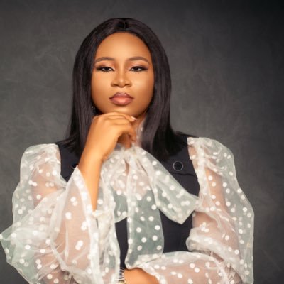 Digital marketing executive @ibomiconhgr ||strategic communications @spurtafrica || https://t.co/ltivya3mqT||Youtuber|| I help brands write valuable content||