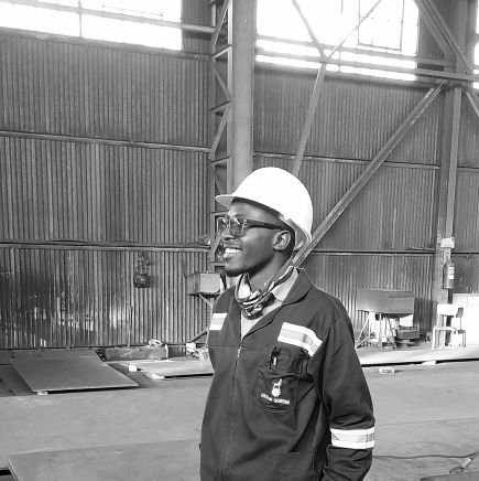 Mechanical Draughtsman|
Sports fanatic|
Versatility,Heart &Tenacity |
Freedom is a God given right