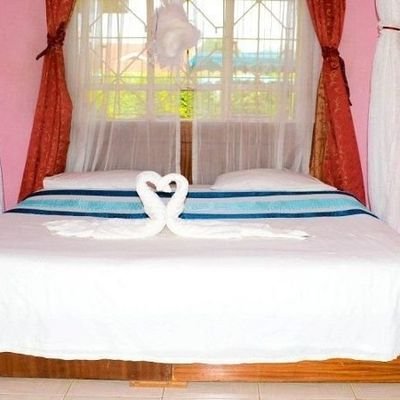 Guest House offering accommodation & meals in well secure environment with WIFI, DSTV and ample parking with customized services