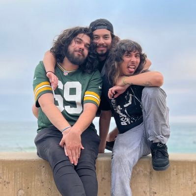 Rock/Alternative/Pop Punk New Song Out Now!!