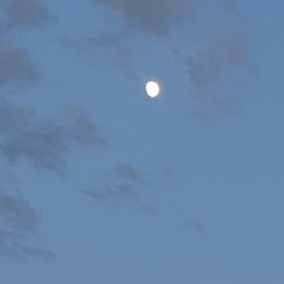 vbph_34's profile picture. 辛くなった時ツイートします