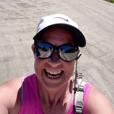 NadineNovington's profile picture. Le crabe ne m 'aura pas!!🦀💪