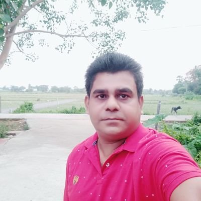 Niladri84736699's profile picture. Simple middle class #Bengali #Boy. 
KV-Product. 😂 BSIM at NIIT 1st.class.
(BA.Economics) Hon's Graduate. 
Nature & Animals #Lover ❤️ 
🙏ॐ गं गणपतये नमो नम:
🙏