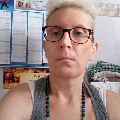 Q9I8kCY9zkSwFjT's profile picture. rien