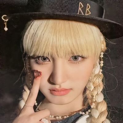 yyumil's profile picture. INTP || #Studyacc #Studytwt
last year of jhs 🍁