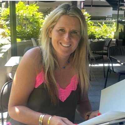 MelButterflyRec's profile picture. MD of PR headhunting and recruitment business. helping PRs find the best jobs possible at the best agencies in London. dedicated and personal service.