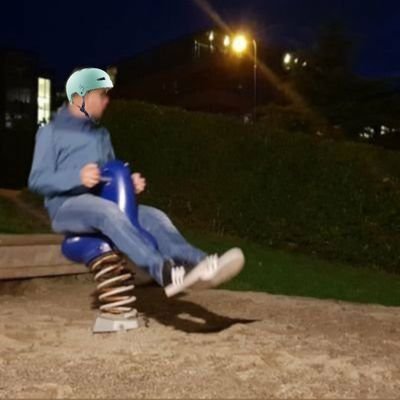 TrolliTheEagle's profile picture. „Ich tweete das, weil ich ein absolut reines Gewissen habe“