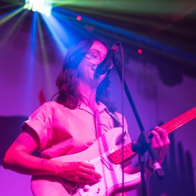 Wanda Band Profile