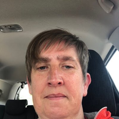 VanroyAnja's profile picture. Luisterend oor