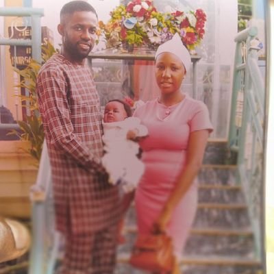 modec4u's profile picture. 