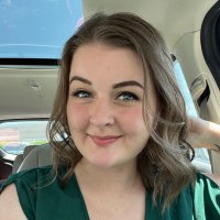 Emily (@itsemilyvail) 's Twitter Profile