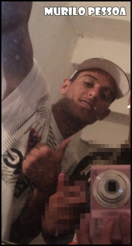 - Um Dia Sem Sorriso e Um Dia Perdido !     http://t.co/EFCei8bcZ8
