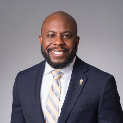 Owner of Collins Wealth Management LLC. I provide investment management and project-based financial planning services.
Fee-Only Registered Investment Advisor.
