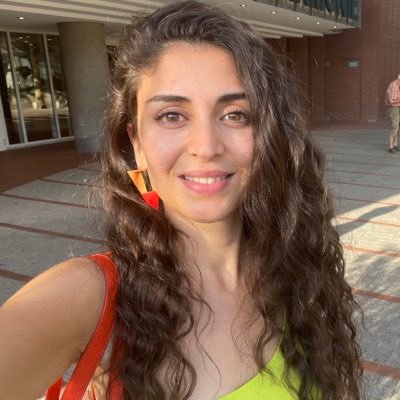 solavomki's profile picture. Herkes ebi rengê xo yêno 💚