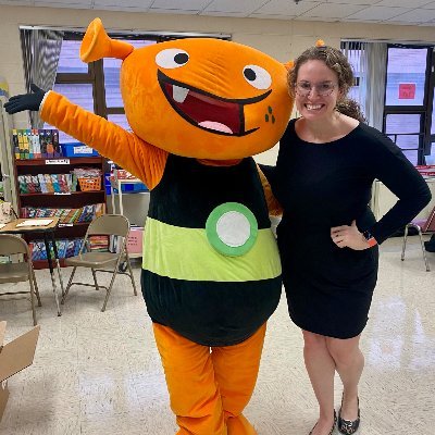 Assistant Principal at Maria Sanchez | SoR Enthusiast | Multilingual Learner Advocate | Lover of: family, volleyball, travel and all things Glitter |