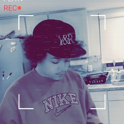 frotxstic's profile picture. hello
*LLTWYWTNTWPEYT*
my name is Riley.