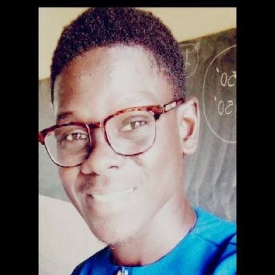 Né à Baba Garage (Bambey, Diourbel, Sénégal), Magatte SOGUE est un militant de l'Afrique. En d'autres termes, MAXx est un panafricaniste...🇸🇳🇸🇳🇸🇳🇸🇳