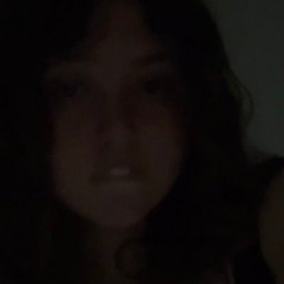 rorcoli's profile picture. she / her