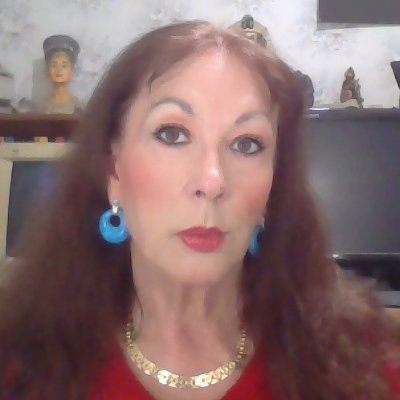 MAGA/TRUMP; UFO RESEARCHER, lipstick-acholic, hopes the zombie apocalypse comes soon so they can eat all the stupid people - at least I will have lipstick