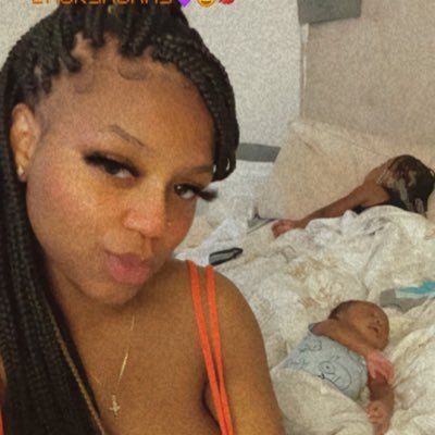 Emory Mommy 💗👩👧 Don’t come here looking you might find what you looking for 😝