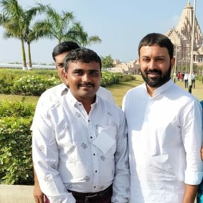 #मरम्मत चल रही है #जिंदगी की जनाब.......
उठेंगे जल्द ही बड़ा #तूफान लेकर..!🇮🇳
#Self_Trust #smart_work_
#self_motivated #Nation_First 🇮🇳