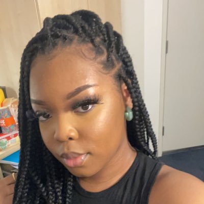 Aspiring Frontend Engineer | JavaScript ,React ,CSS, HTML
instagram: esecodes