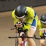 Software engineer by day, rower turned cyclist by night!