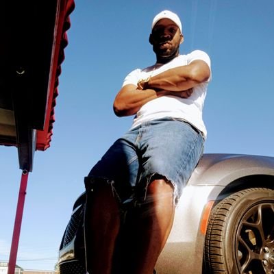 jrock_don's profile picture. I HAVE A GREAT SENSE OF HUMOR A LOVING PERSON INTO OUTSIDE EVENT'S JUST A OUTGOING PERSON SO TAP IN WHERE MY BBWS AT