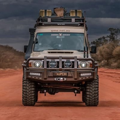 mjvikiee's profile picture. 