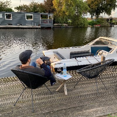 n_h_e_r_r's profile picture. Link In Bio