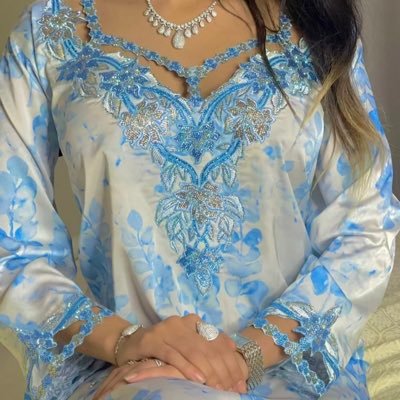 اسٺغفر اللّہ عددّ ما أبدَع فيّ خلقَ سمَاواٺہ وعدّد ما سجَد لہ عِباده وعددّ ما ٺجلت أسمائہ ۈ صفاٺہ. (أم لأجمل طفل)). (🇦🇪)