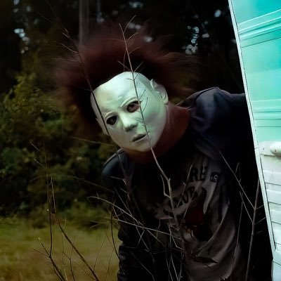 strangerpages_'s profile picture. ❝ 𝚖𝚘𝚛𝚗𝚒𝚗𝚐𝚜 𝚊𝚛𝚎 𝚏𝚘𝚛 𝚌𝚘𝚏𝚏𝚎𝚎 𝚊𝚗𝚍 𝚌𝚘𝚗𝚝𝚎𝚖𝚙𝚕𝚊𝚝𝚒𝚘𝚗. ☕️ || #booktwt + #strangerthings + #writertwt .