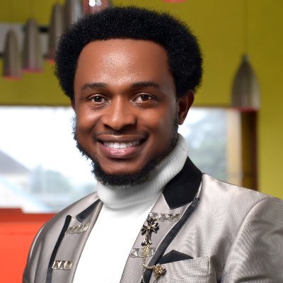 A Prophet/Seer Of God...
Senior Prophet/Leader
#Star City Church.
#SEER'S Generation.
#CatchFirePrayerNetwork