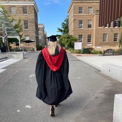 PE Teacher 👩🏼🏫 2020/2021 @TheGUTP | @UniNorthants & @uniofleicester Graduate 👩🏼🎓 | Hockey Player 🏑