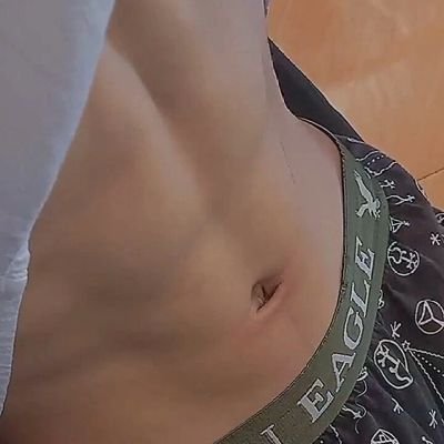 adrian30421059's profile picture. 