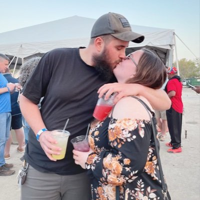 torimarie0098's profile picture. 