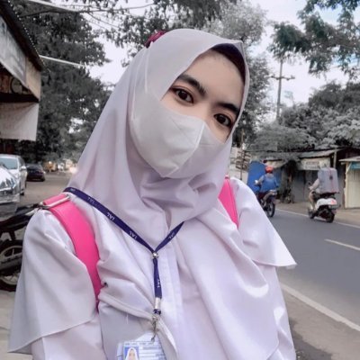 TiaraPutriAyun1's profile picture. Demi masa depan yang cerah