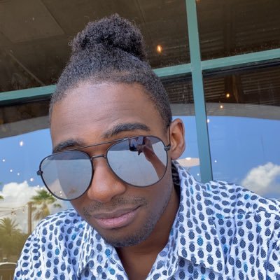 Neromook's profile picture. 28 | A founder of Mook World | Come join our community in discord! https://t.co/VAJ3BC5BXz