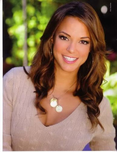 Exquisite Eva LaRue is the newest resource and fansite for actress Eva LaRue.  We are NOT Eva follow her at @evalaruecappoo