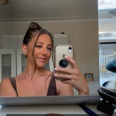 RubyEllard_x's profile picture. Weymouth/Tooting