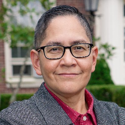 Associate Professor, Yale University. Teach & write about Latina/x/e Chicana/x/e queer feminist cultural politics of the US-Mexico borderlands #210porvida