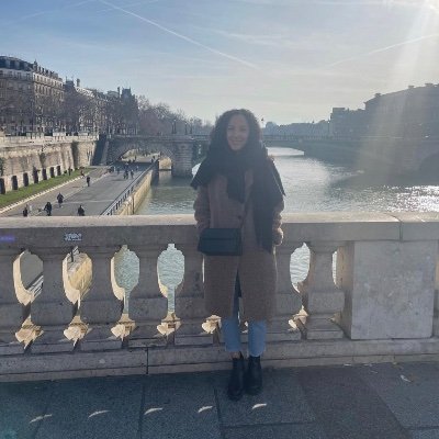 Hi, I’m Kerry 🙋🏽♀️| I like Food. Drink. Events. Culture. 🍜🍷 | I write about it here and on Insta https://t.co/ezGKaiEjk6
Views my own.