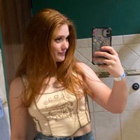 lara 🍒 (@lara_widger) 's Twitter Profile