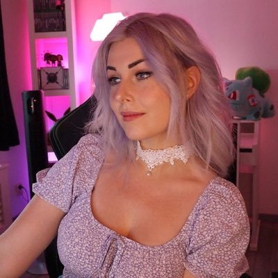 ♡'s games and to stream and stuff.

All opinions are my own