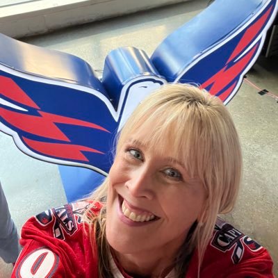 Mom, hockey lover, public radio sustaining member, she/her #ALLCAPS