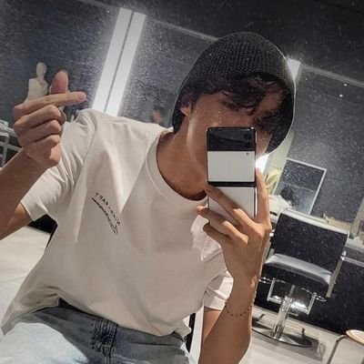 ''I know face but I don't know name, I know movie but I don't know movie name'' - Jungkook 💜💜 @BTS_twt | fan account | she/her