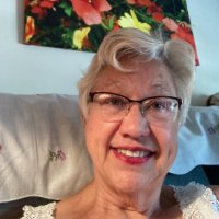 Meg Mano (@megmano1) 's Twitter Profile